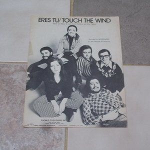 Vintage Eres Tu/Touch The Wind sheet music